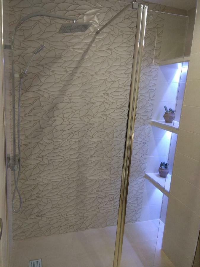 Apartamento A 150 Metros Del Mar, Parking Y Wifi Salobreña Kültér fotó