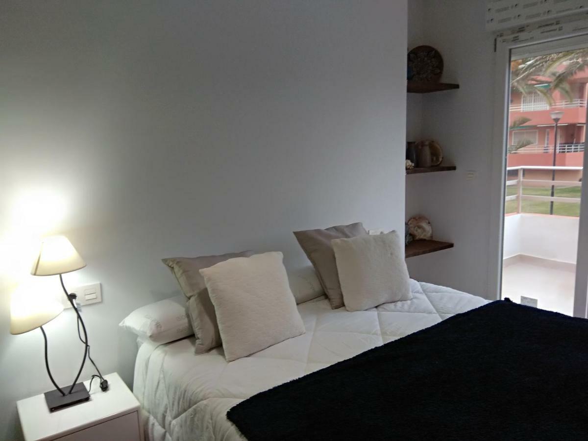 Apartamento A 150 Metros Del Mar, Parking Y Wifi Salobreña Kültér fotó